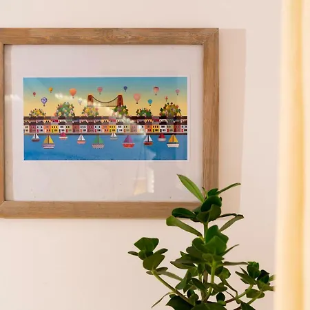 Hobbs Lane - Ccr Apartment *