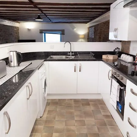 Hobbs Lane - Ccr Apartment